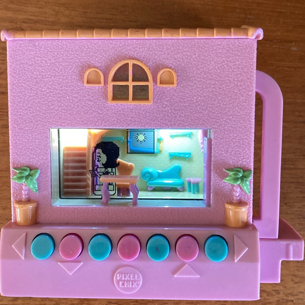 RARE French 2005 pixel chix toy